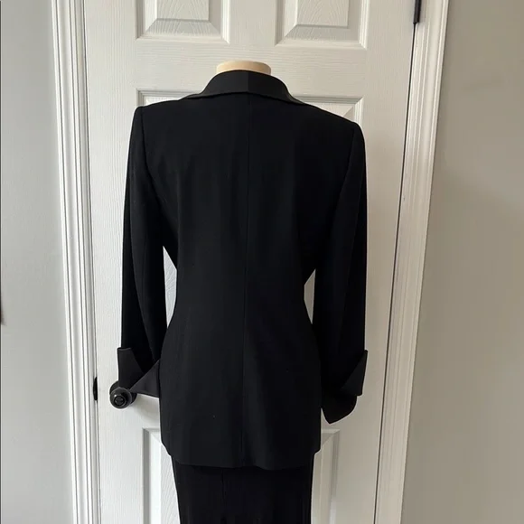 Vintage Bergdorf Goodman Tuxedo Elegant Black Women's Blazer - Picture 7 of 12